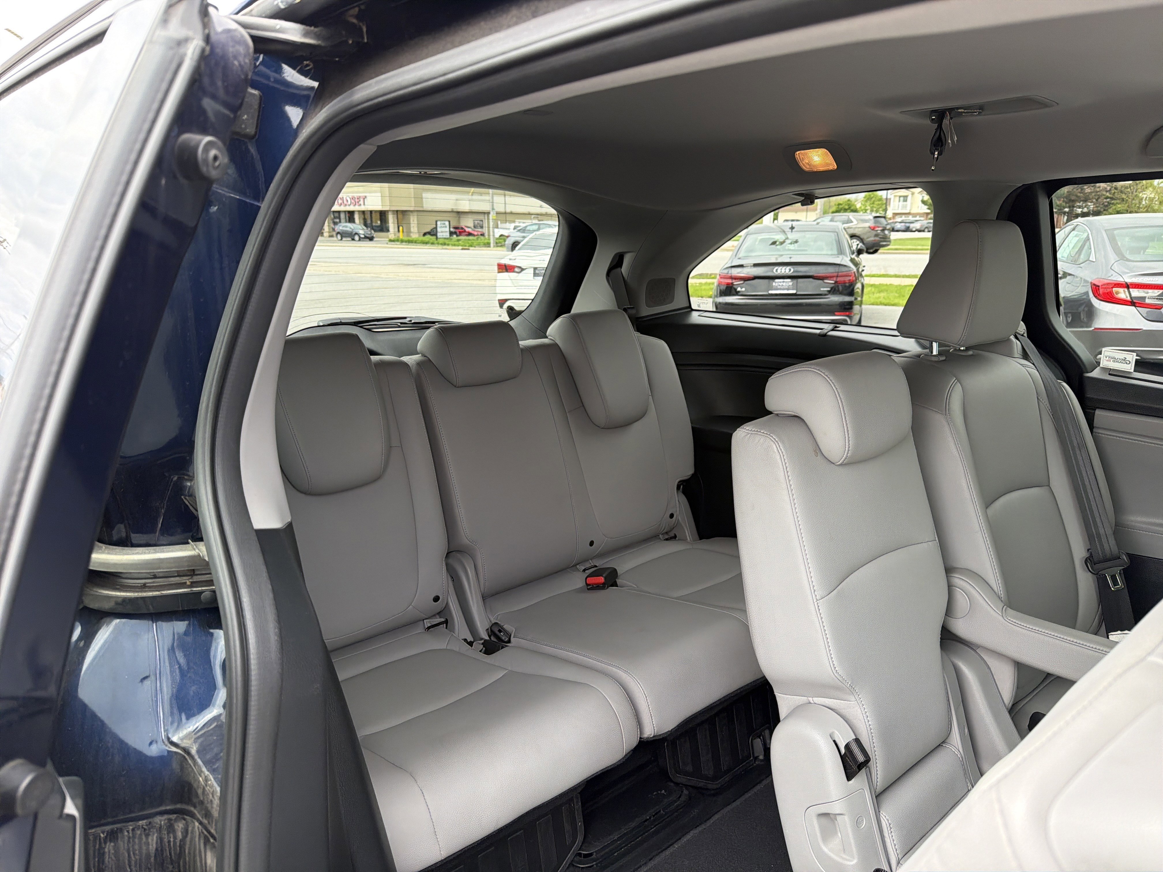 Used 2020 Honda Odyssey Elite image 93