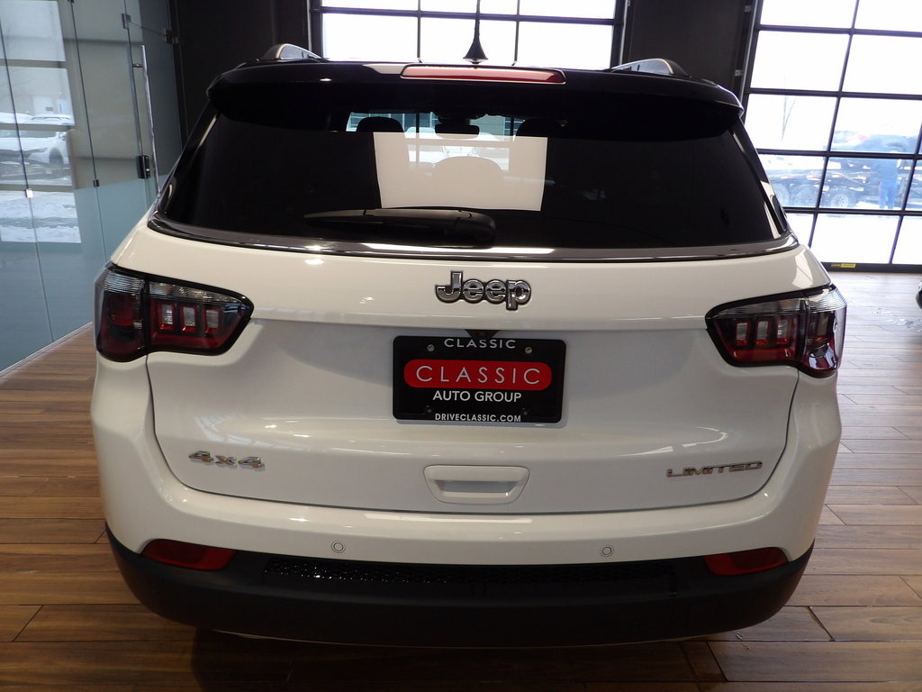 Used 2023 Jeep Compass Limited image 7