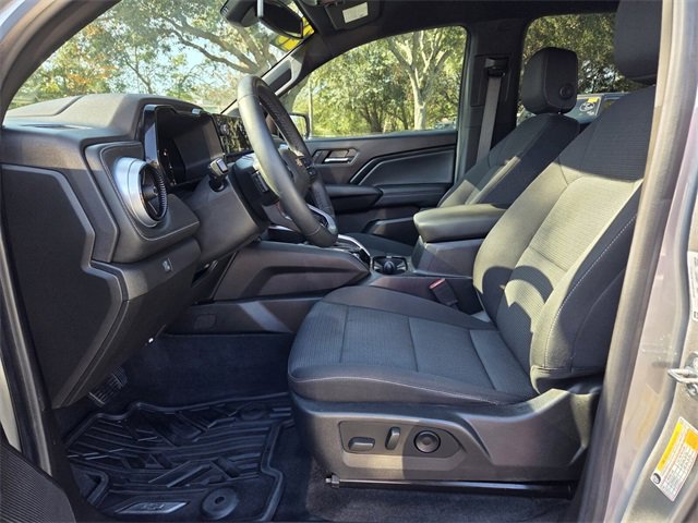 Used 2023 Chevrolet Colorado LT w/ LT Convenience Package II image 12