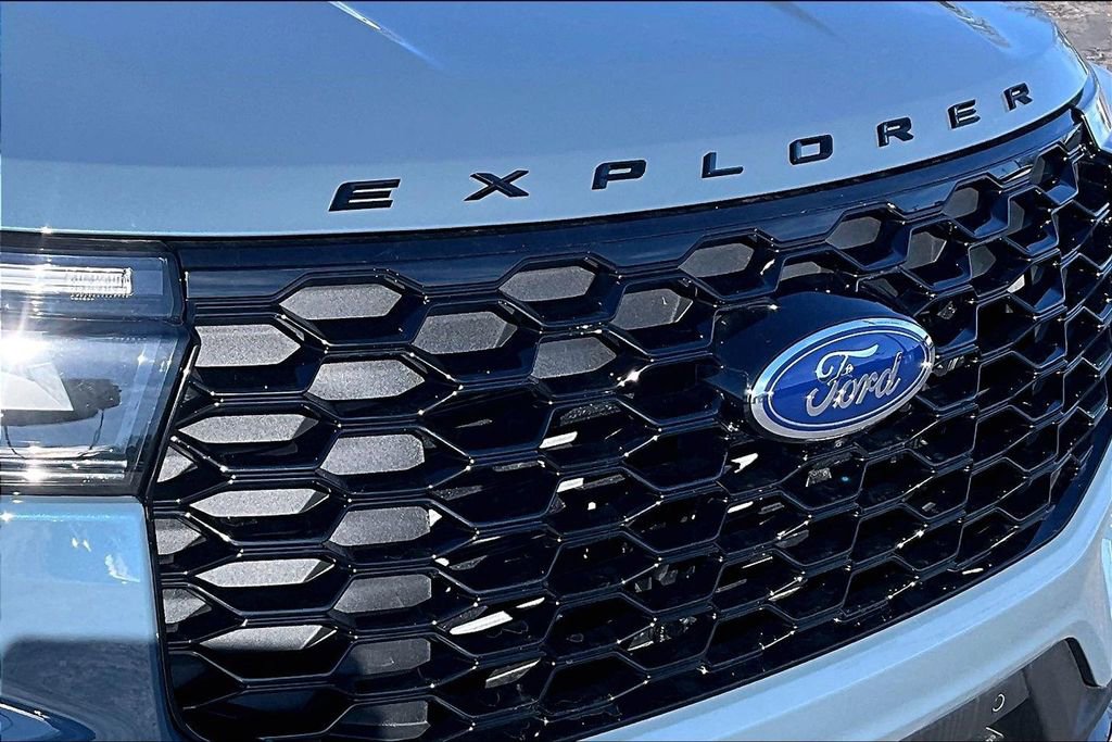 New 2026 Ford Explorer ST-Line image 33