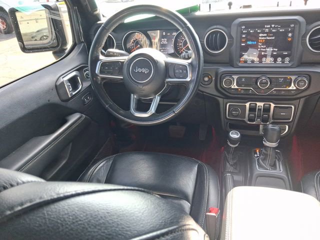Used 2019 Jeep Wrangler Unlimited Sahara AWD/4WD image 9