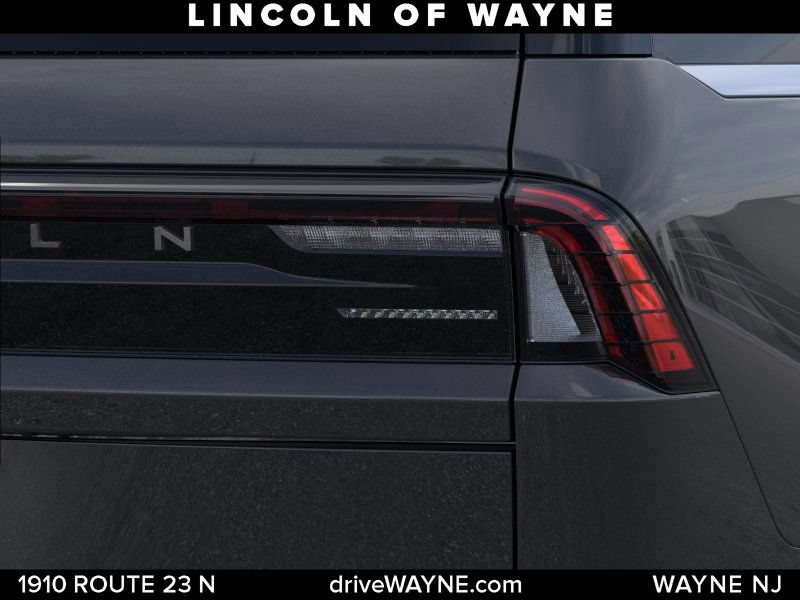 Used 2026 Lincoln Navigator Reserve AWD/4WD image 22