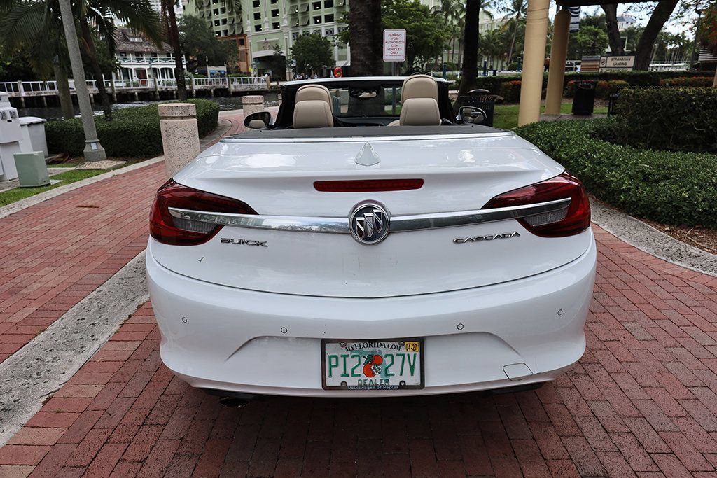 Used 2018 Buick Cascada Premium FWD image 21