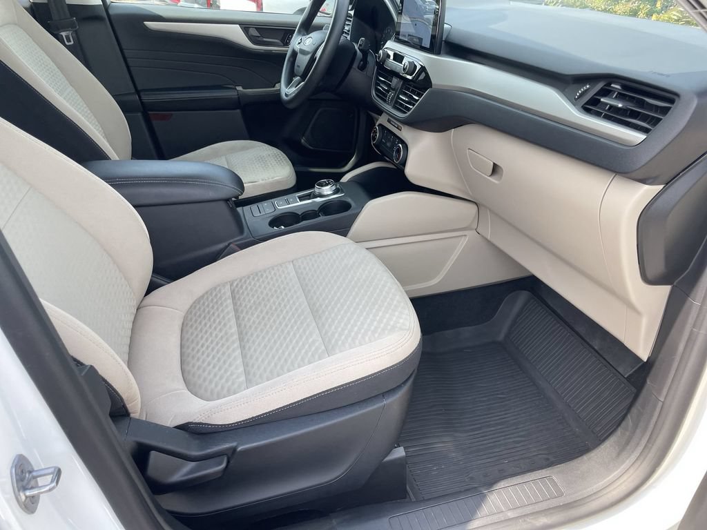 Used 2022 Ford Escape SE AWD/4WD image 32