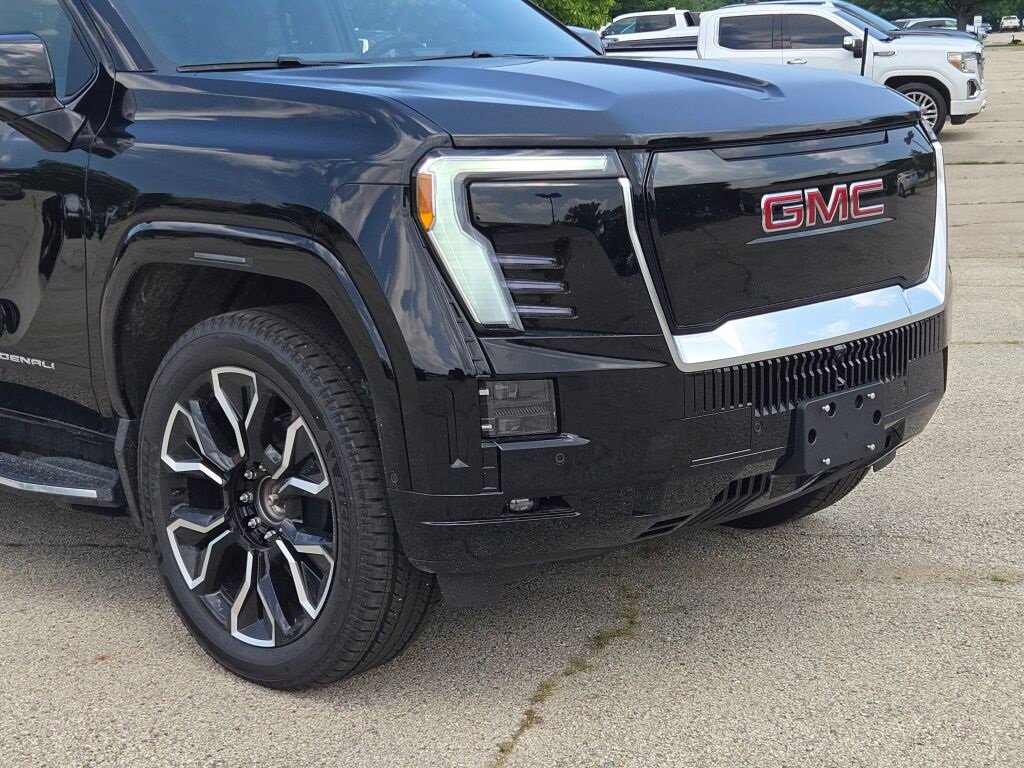 New 2026 GMC Sierra EV Denali image 2