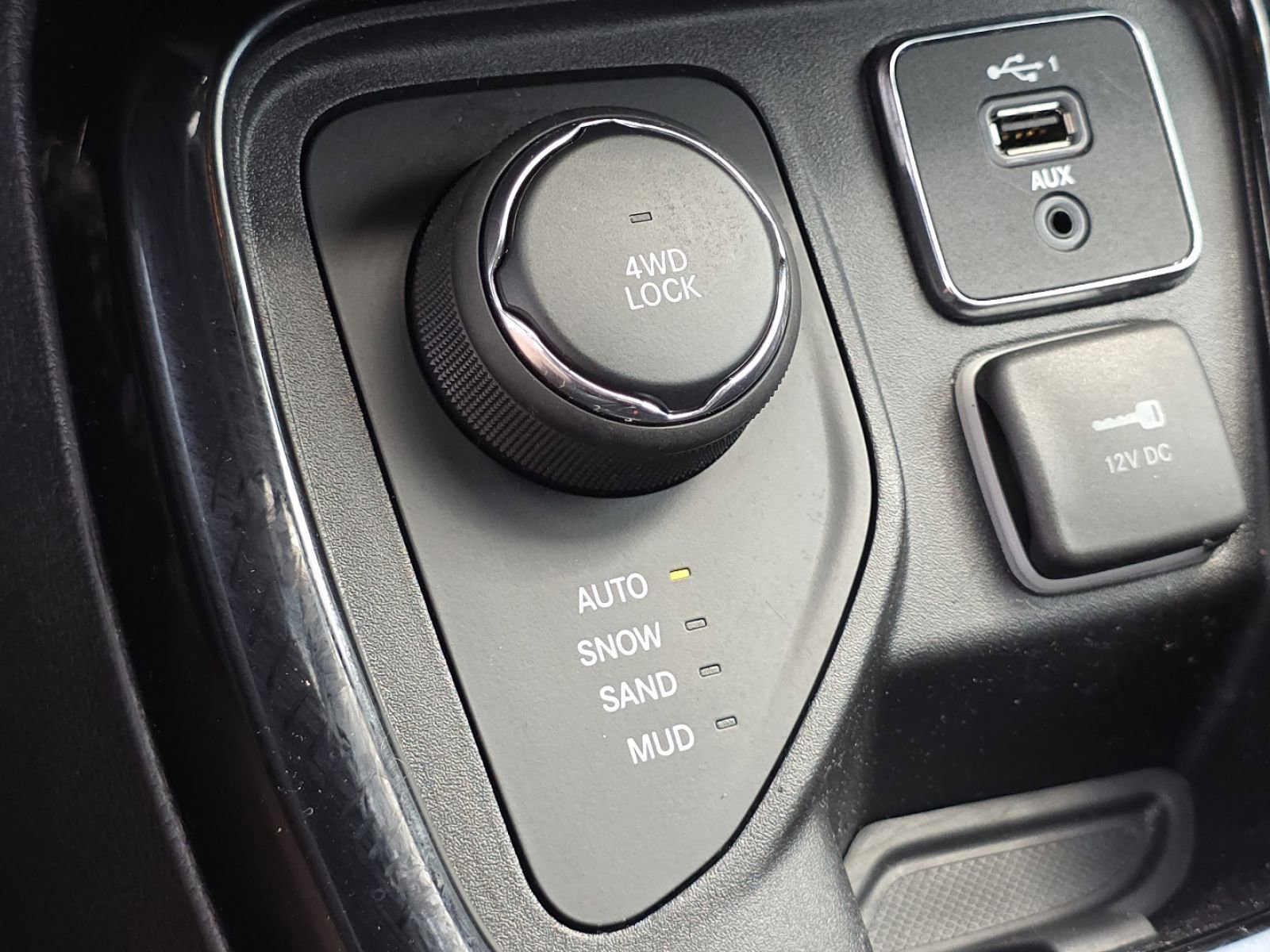 Used 2019 Jeep Compass Altitude image 9