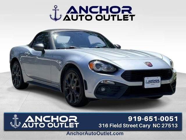 Used 2019 FIAT 124 Spider Abarth w/ Navigation & Sound Group RWD image 1