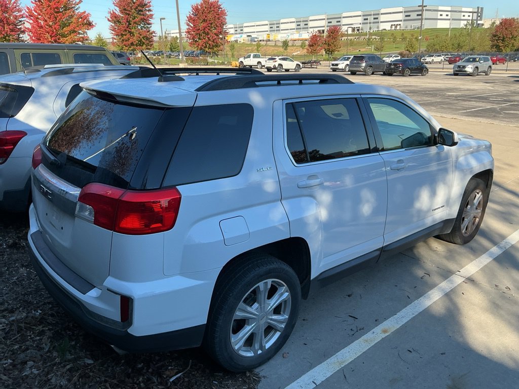Used 2017 GMC Terrain SLE FWD image 11