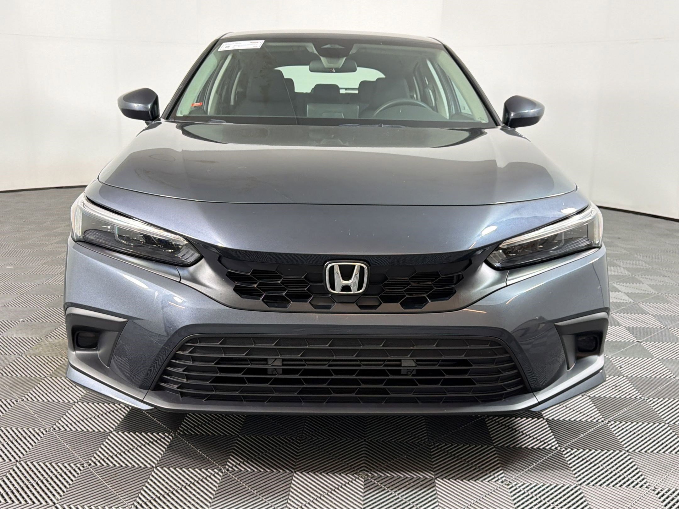 Used 2024 Honda Civic LX image 4