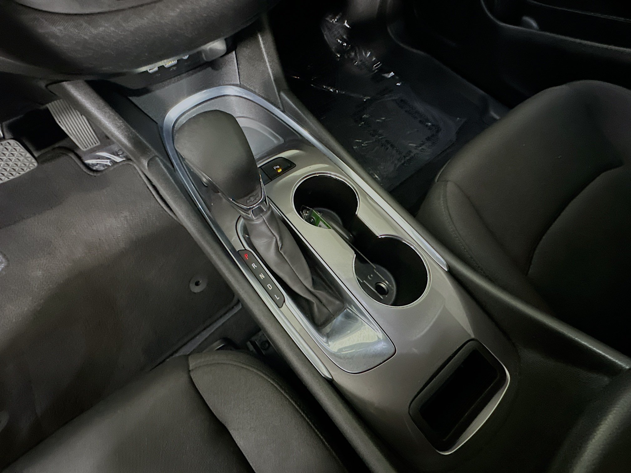 Used 2021 Chevrolet Malibu LS FWD image 22
