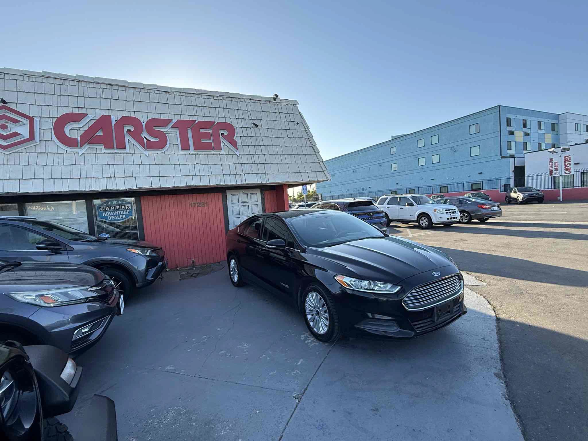 Used 2016 Ford Fusion SE FWD image 5