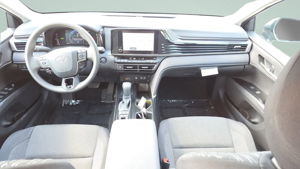 Used 2026 Toyota Camry LE image 22