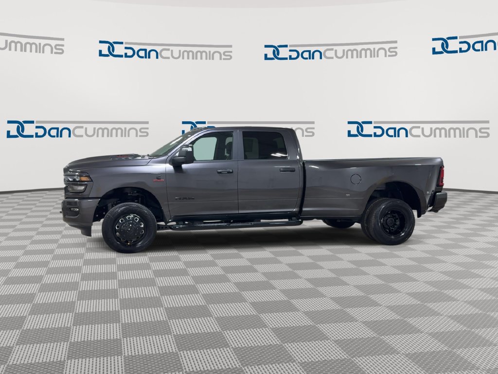 New 2026 RAM 3500 Big Horn AWD/4WD image 6