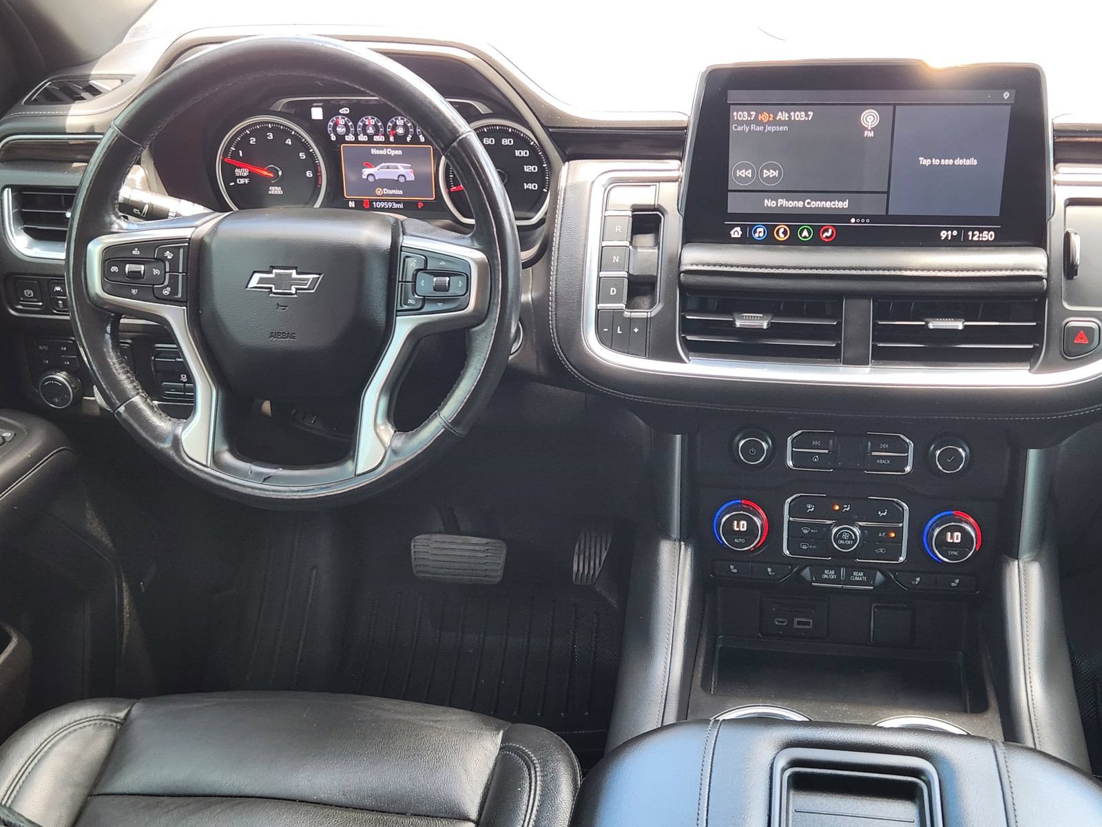 Certified 2021 Chevrolet Tahoe Z71 w/ Luxury Package AWD/4WD image 30