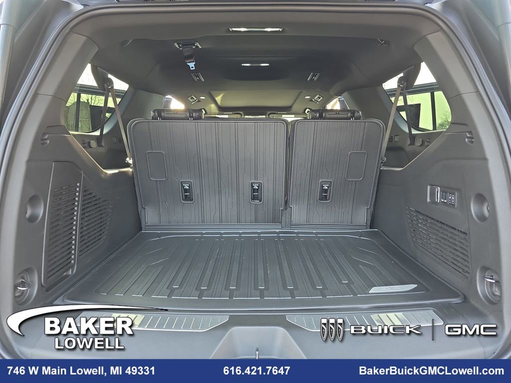 New 2026 GMC Yukon XL Denali w/ Sun & Power Step Package image 13