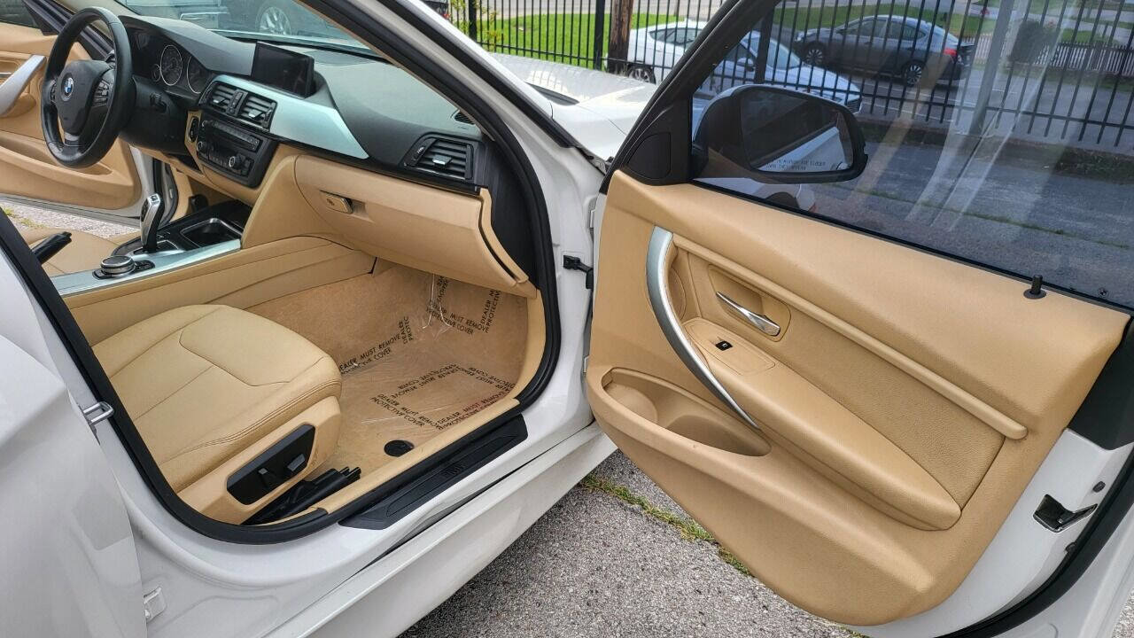 Used 2015 BMW 320i Sedan image 19