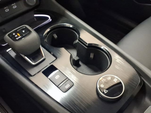 Used 2025 Nissan Rogue SL image 24