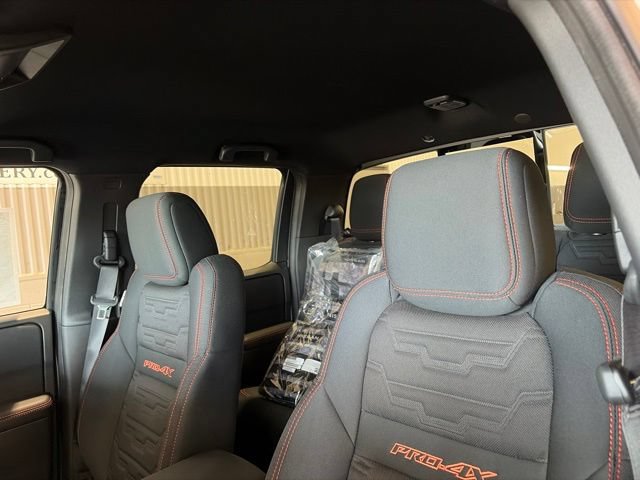 New 2026 Nissan Frontier PRO-4X w/ Pro-4x Convenience Package AWD/4WD image 31
