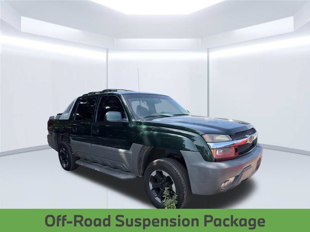 Used 2002 Chevrolet Avalanche 4x4 w/ Off-Road Suspension Pkg image 2