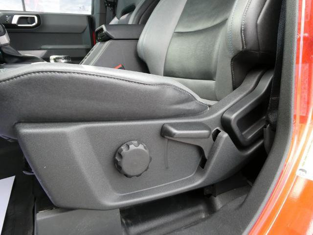 Certified 2023 Ford Bronco Black Diamond image 24