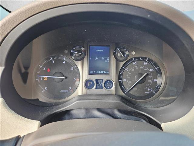 Used 2013 Lexus GX 460 Premium image 18