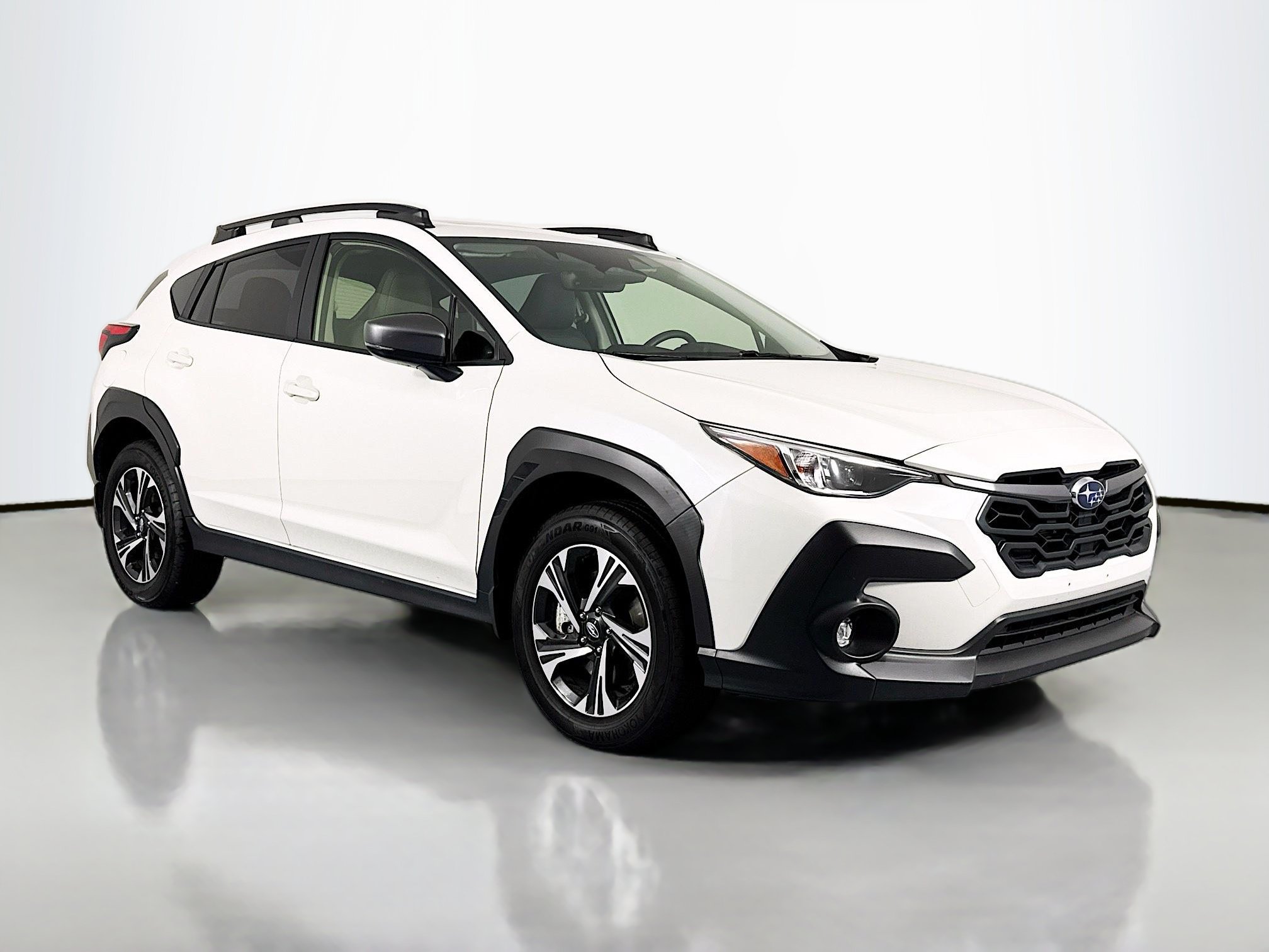Used 2024 Subaru Crosstrek 2.0i Premium AWD/4WD image 3