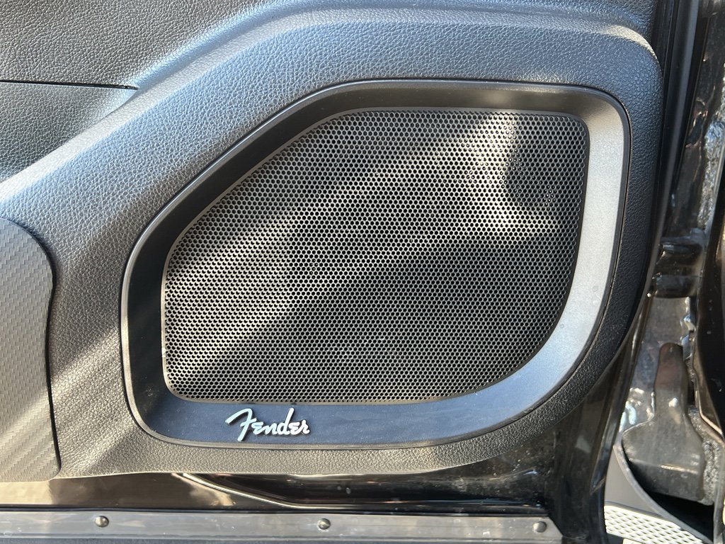 Used 2024 Nissan Titan Platinum Reserve w/ Moonroof Package image 15