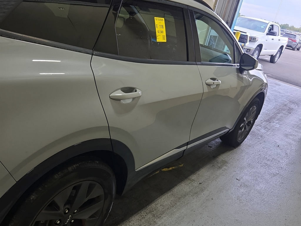 Used 2023 Kia Sportage SX AWD/4WD image 4