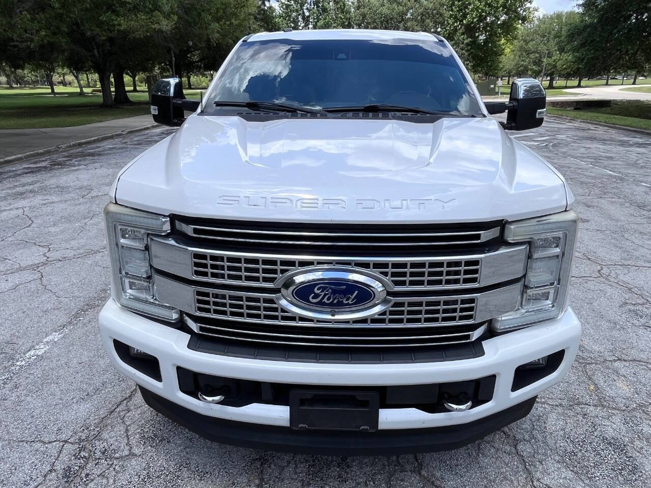 Used 2017 Ford F250 Platinum w/ Platinum Ultimate Package AWD/4WD image 19