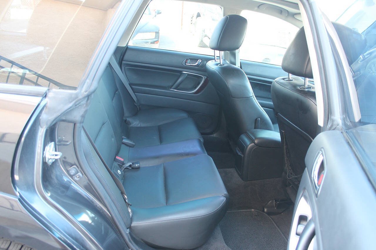 Used 2007 Subaru Outback 2.5i Limited w/ Popular Equipment Group 2A AWD/4WD image 33