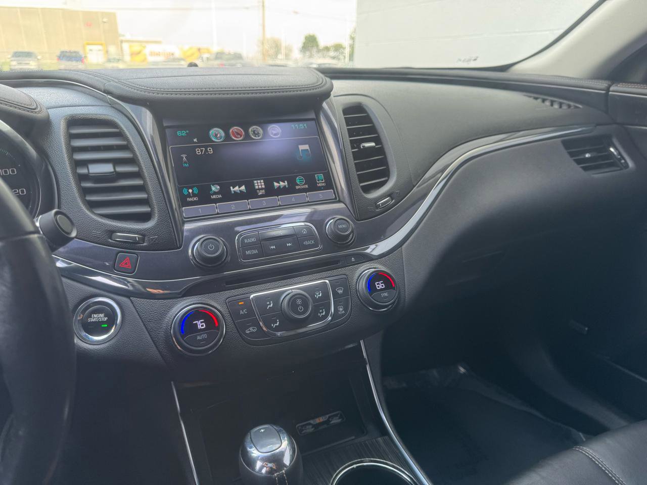 Used 2018 Chevrolet Impala Premier w/ Premier Confidence Package FWD image 41