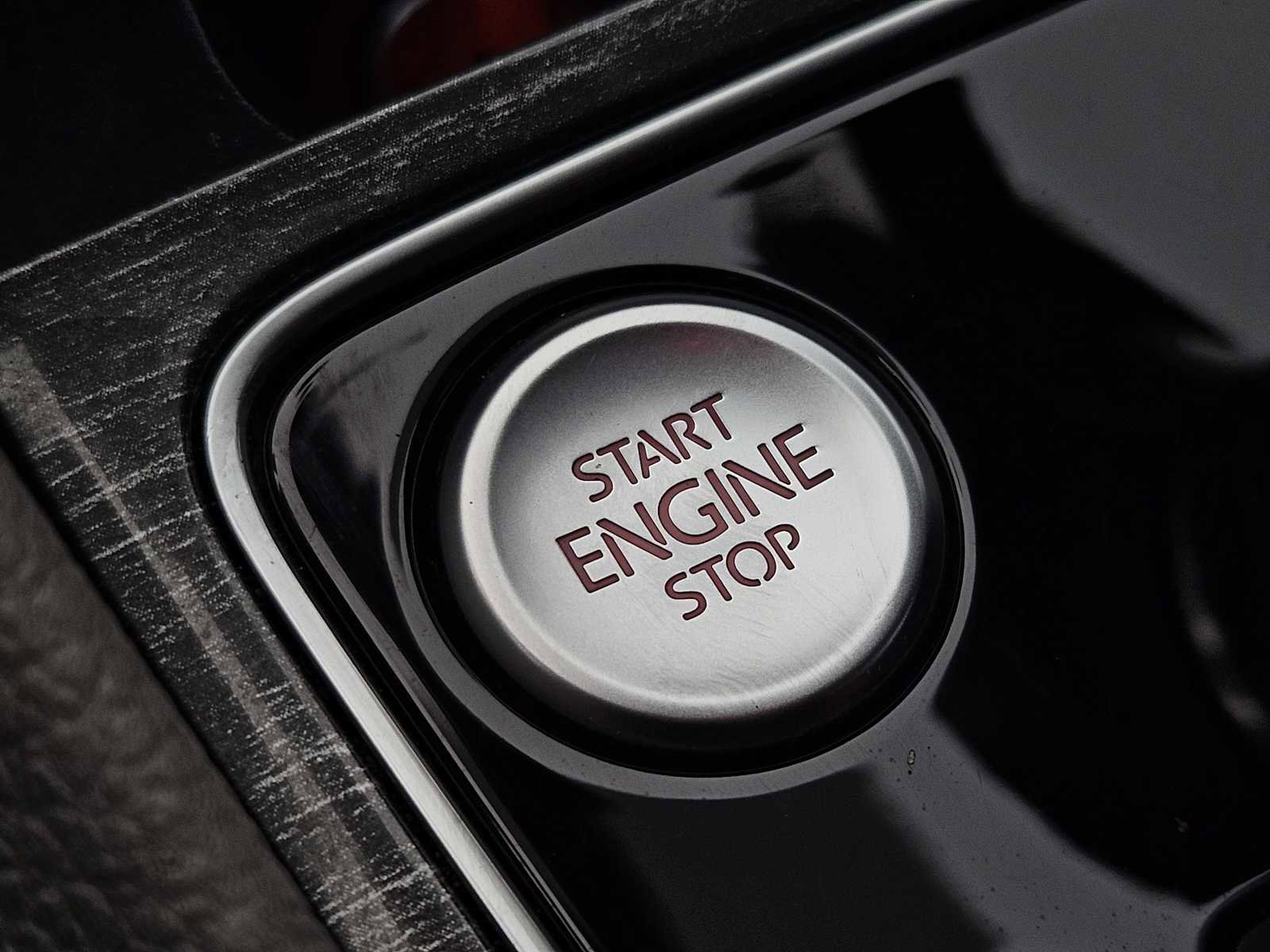 Used 2017 Volkswagen Passat 1.8T SE image 21