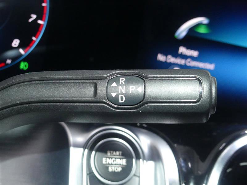 Used 2020 Mercedes-Benz GLB 250 4MATIC image 36