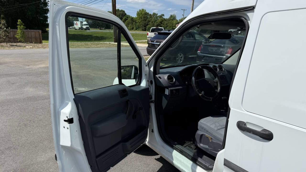 Used 2013 Ford Transit Connect XL FWD image 9