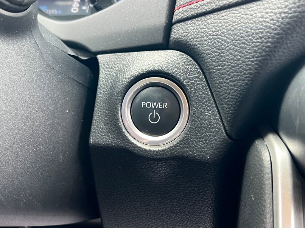 Used 2023 Toyota RAV4 SE image 30