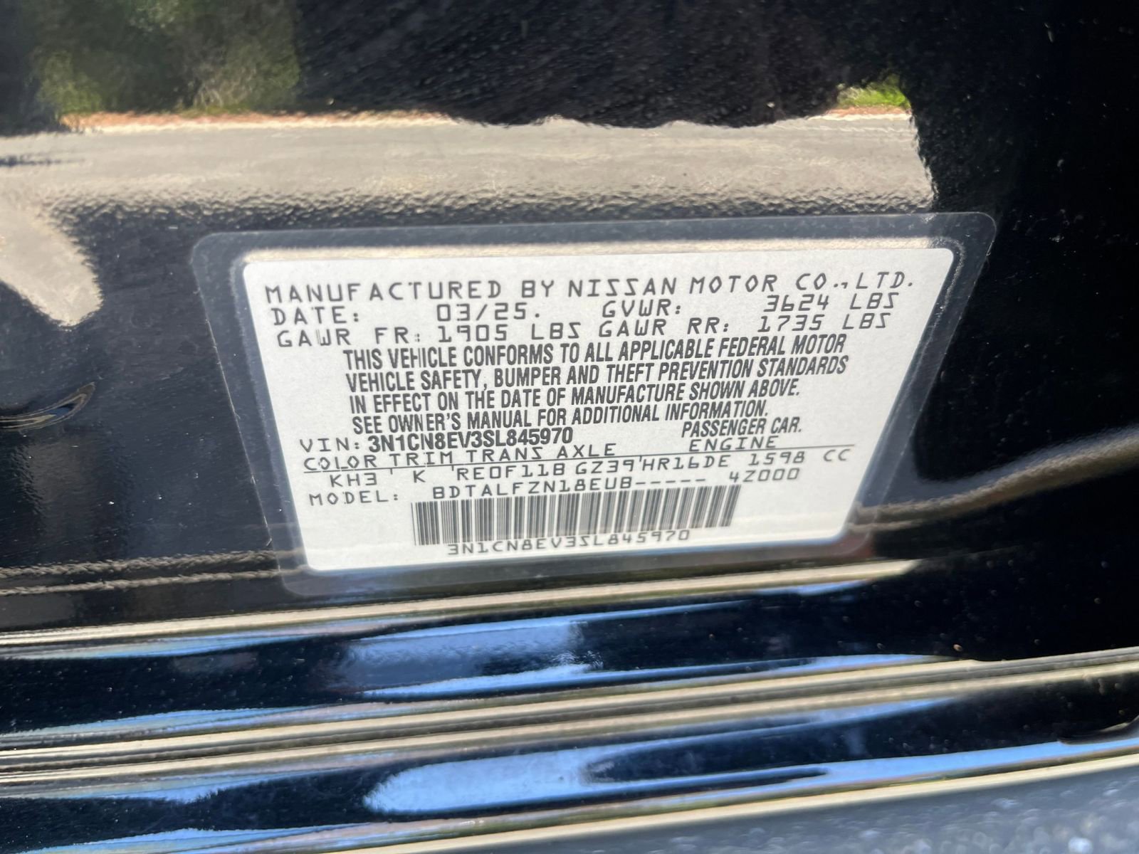 Used 2025 Nissan Versa SV FWD image 27