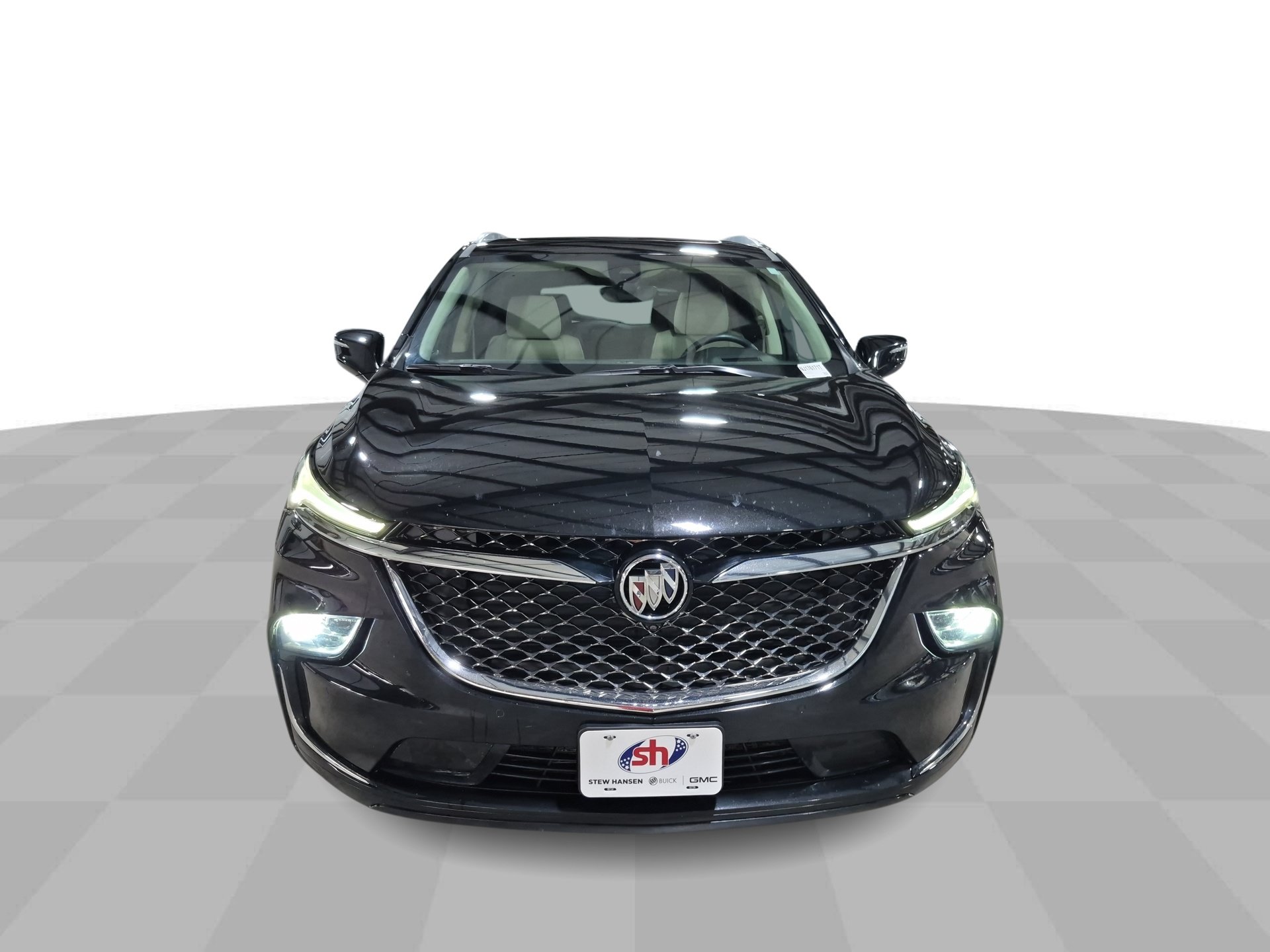 Used 2022 Buick Enclave Avenir w/ Avenir Technology Package AWD/4WD image 3