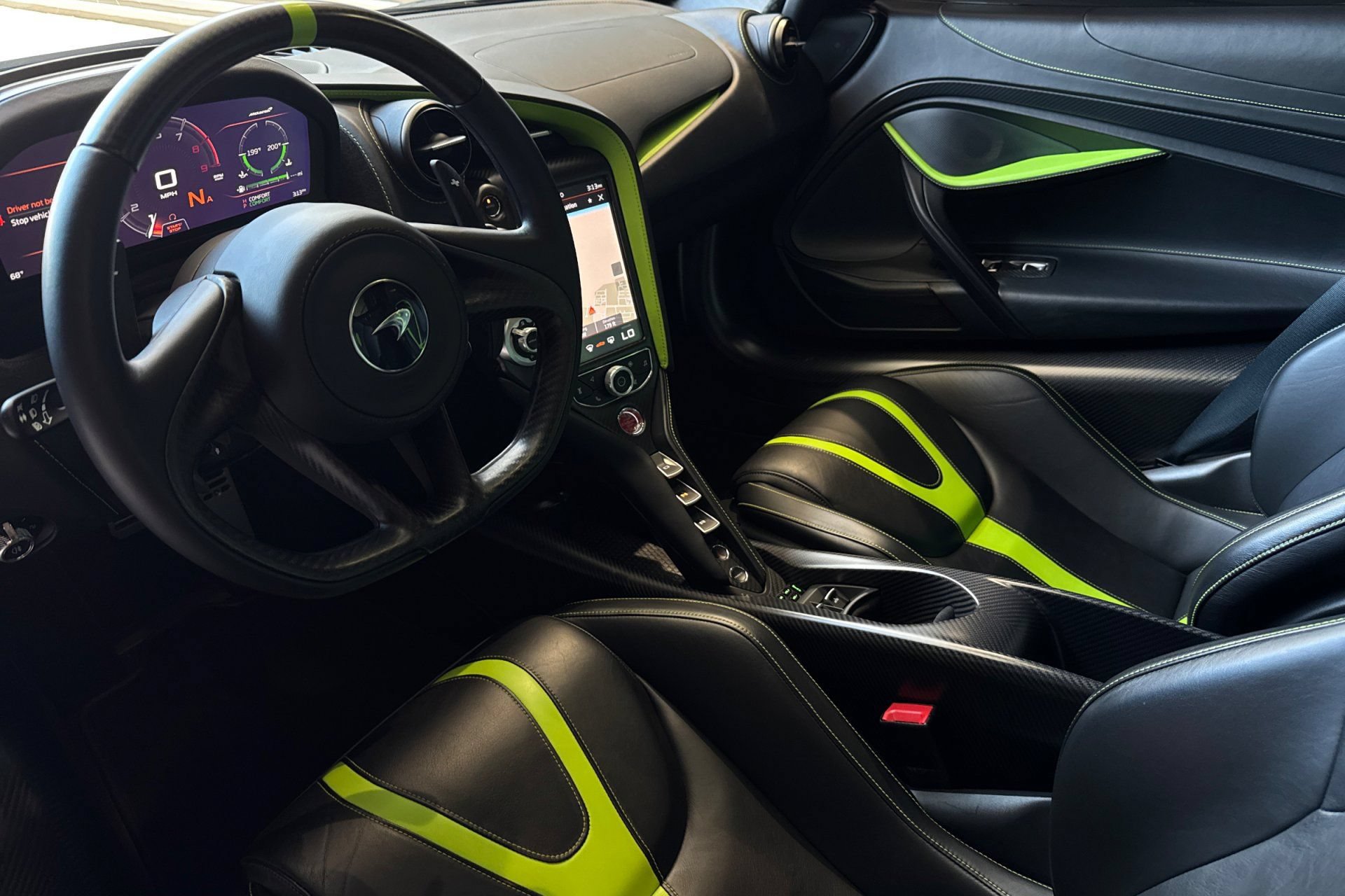 Used 2022 McLaren 765LT RWD image 4