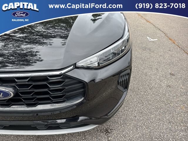 Used 2024 Ford Escape ST-Line image 11