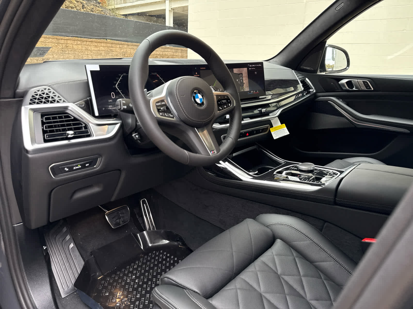 New 2026 BMW X7 xDrive40i w/ M Sport Package image 12