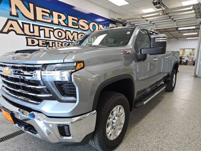 Used 2024 Chevrolet Silverado 2500 LTZ w/ LTZ Plus Package