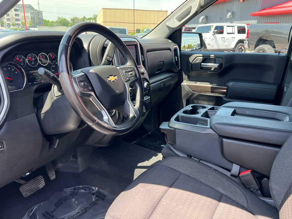 Used 2020 Chevrolet Silverado 1500 LT w/ All-Star Edition AWD/4WD image 25