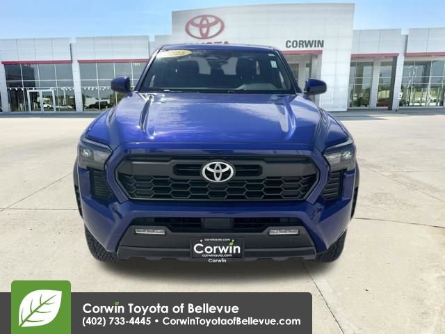 Used 2025 Toyota Tacoma TRD Off-Road image 8