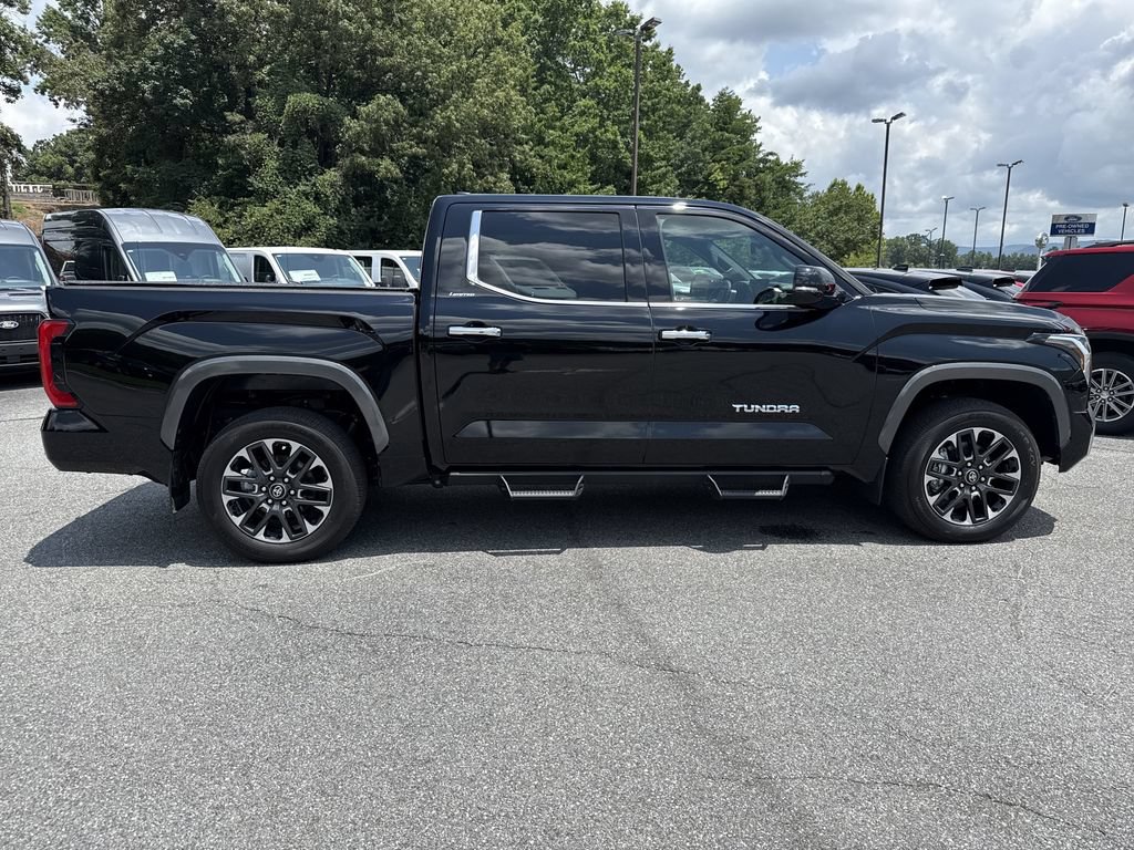 Used 2026 Toyota Tundra Limited AWD/4WD image 11