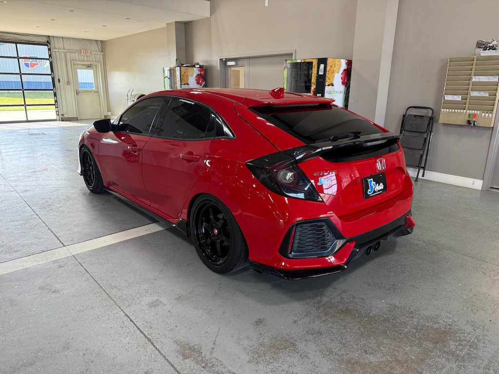Used 2017 Honda Civic Sport Touring image 5