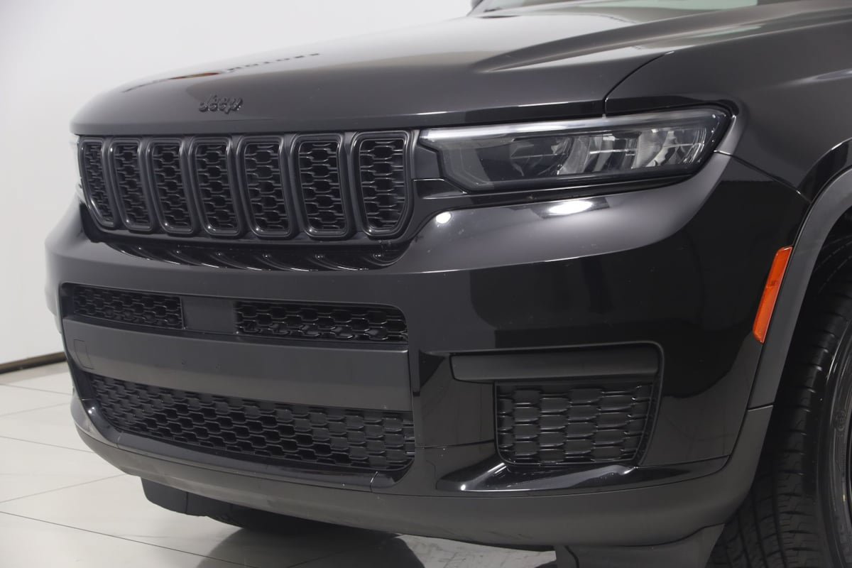 Used 2021 Jeep Grand Cherokee L Laredo AWD/4WD image 51