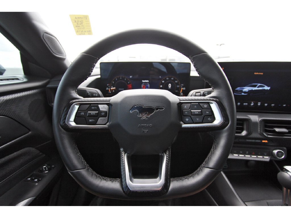 Used 2025 Ford Mustang Coupe RWD image 14