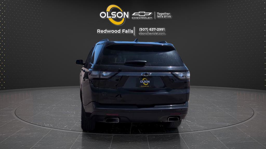 Used 2019 Chevrolet Traverse Premier w/ Redline Edition AWD/4WD image 9