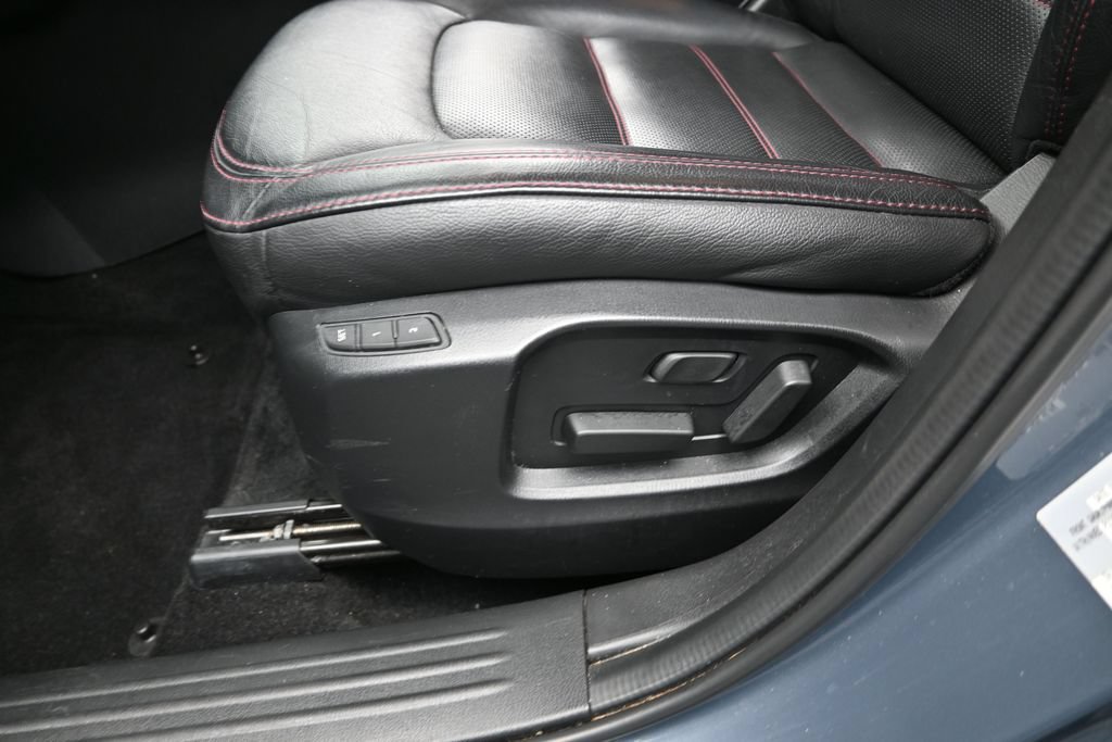 Used 2025 MAZDA CX-5 Carbon Edition AWD/4WD image 13