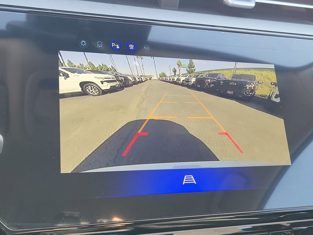 New 2027 Chevrolet Bolt LT FWD image 9